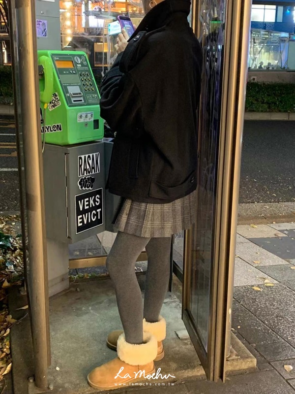 毛呢格紋百褶裙